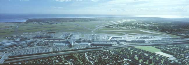 https://pavement-science.com.au/wp-content/uploads/2012/03/BillundAirportpanorama.jpg (20542 bytes)
